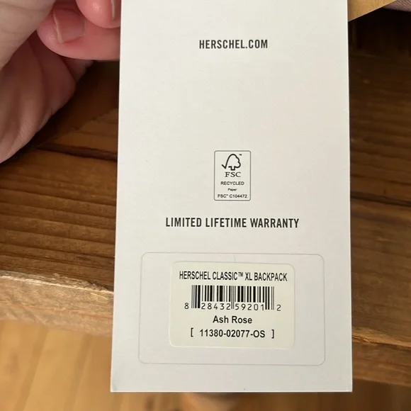 NWT Herschel Classic XL BackPack Ash Rose - Picture 9 of 12